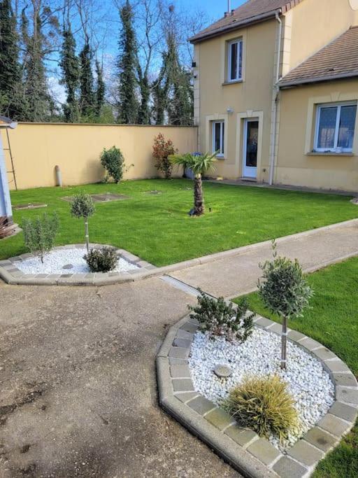 Petite Dependance Privee Vila Precy-sur-Marne Exterior foto